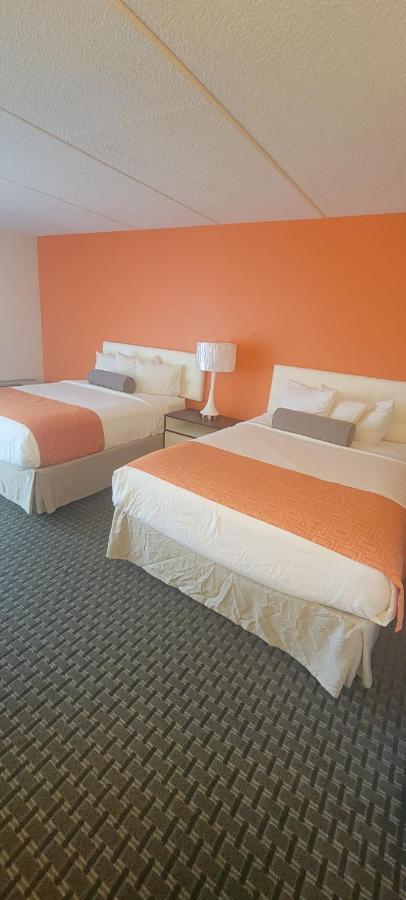 Howard Johnson By Wyndham Newburgh Ngoại thất bức ảnh