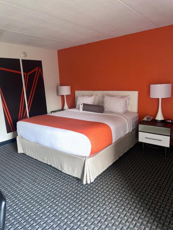Howard Johnson By Wyndham Newburgh Ngoại thất bức ảnh